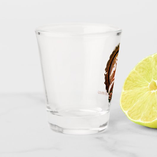 Der elegante Pferdekopf mit Blume geschmückt. Schnapsglas (Links)