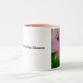 Der Engel der Liebe Zweifarbige Tasse (Mittel)