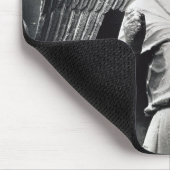 Der Engel mit einem Lächeln Mousepad (Ecke)