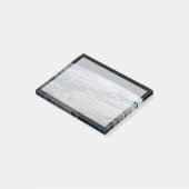 Der Erdwall über einem bewölkten Western Australie Post-it Klebezettel (angewinkelt)