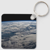 Der Erdwall über einem bewölkten Western Australie Schlüsselanhänger (Rückseite)