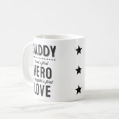 Der erste Held eines Sohns, erste der Held-Tasse Kaffeetasse (Vorderseite Links)