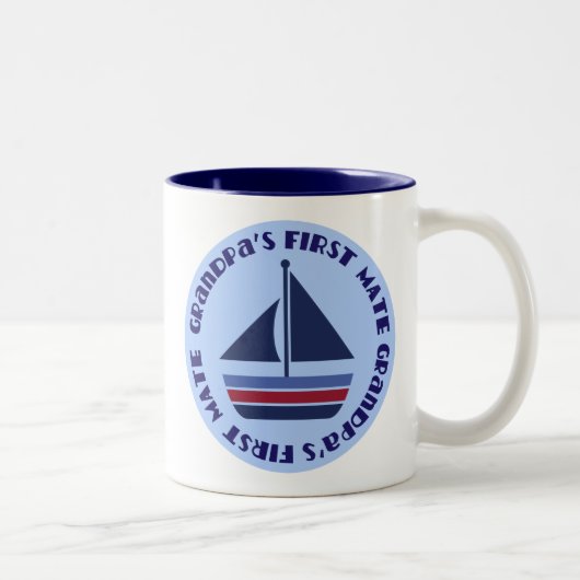 Der erste Kamerad-Segeln-Segelboot-Geschenk des Zweifarbige Tasse (Rechts)