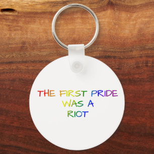 Der erste Pride war ein Aufruhr – LGBTQ+-Design Schlüsselanhänger
