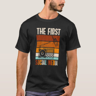 Der erste Radiosender der Social Media Ham Retro T-Shirt