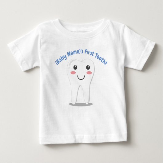 Der erste Zahn des personalisierten Babys Baby T-shirt (Vorderseite)