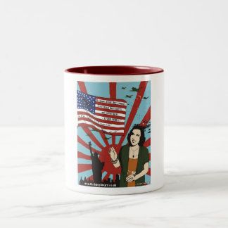 Der ''Ethel Merman NYC Pearl Harbor WW2'' Becher Zweifarbige Tasse