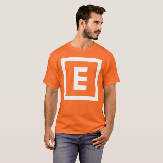 Der Evlear der Männer gewundener Krawatten-T - T-Shirt (Vorne ganz)