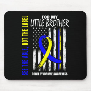 Der fähige, nicht etikettierte Down-Syndrom-Kleine Mousepad