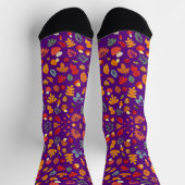 Der Fall ist auf den Füßen Socken (Oben)