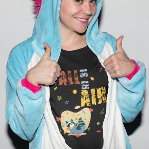 Der Fall ist in Luft mit schwindendem Raccoon T-Shirt