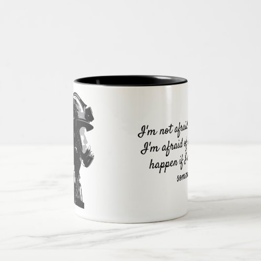 Der Feuerwehrmann sprach über seine Angst Zweifarbige Tasse (Mittel)