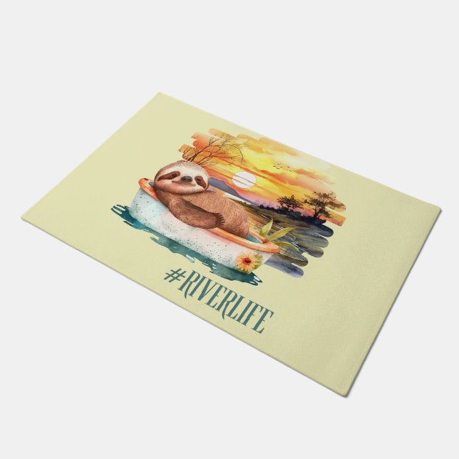 Der Fluss Life Sloth | Sommerspass Fußmatte (Schrägansicht)