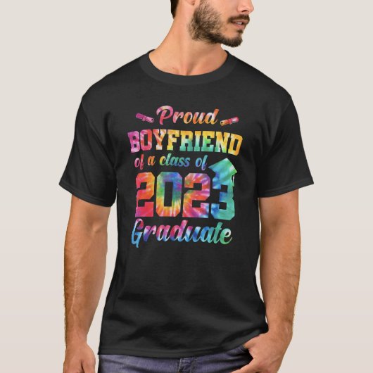Der Freund von Mens Proud einer Klasse von 2023 Gr T-Shirt (Vorderseite)