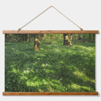 Der Frühling im Wald Wandteppich Mit Holzrahmen