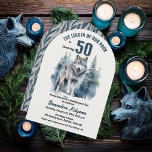 Der Führer unserer Pack Wolf 50. Geburtstagsparty Einladung<br><div class="desc">"The Leader of Our Pack is Turn 50",  50. Geburtstag für Ihre Lieblings-Alpha. Ein majestätischer einsamer Wolf,  der gegen einen immergrünen Wald versilbt ist.</div>