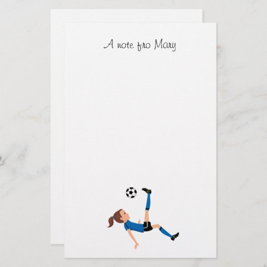 Der Fußball-Spieler des Mädchens personalisiert Briefpapier (Vorne/Hinten)