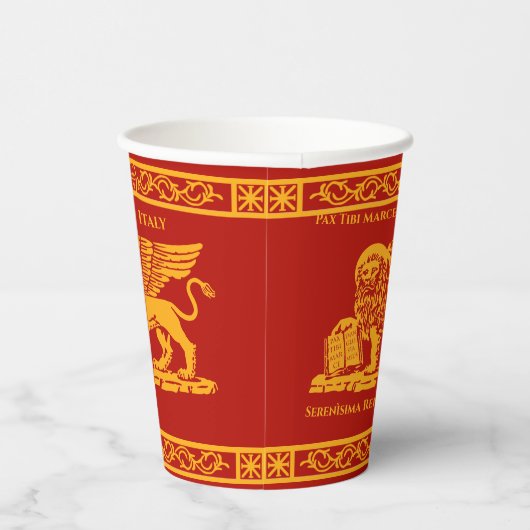 Der geflügelte Löwe des Markusplatzes Pappbecher (Rechts)