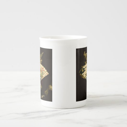 Der gequälte Orientalische Lüfter mit Blumendesign Porzellantasse (Vorderseite)