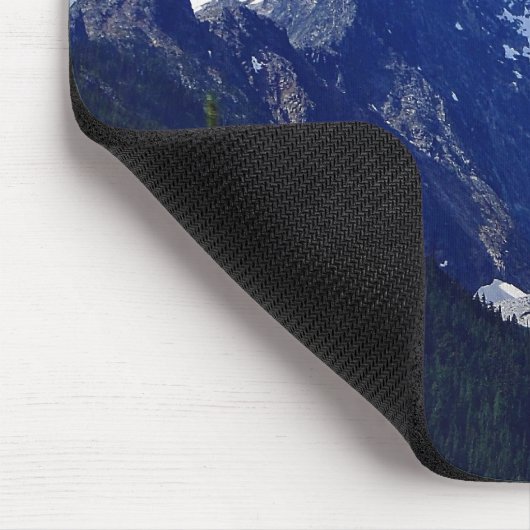 Der Gipfel von Rogers Pass Mousepad (Ecke)