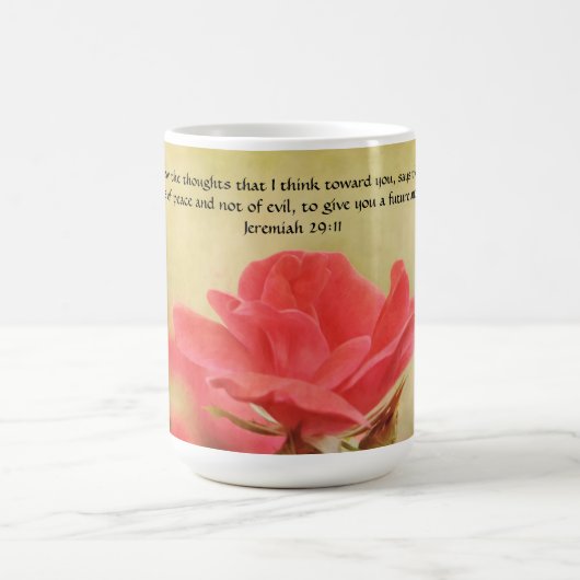 Der Glaube an die Hübsche Rose und die Tasse der B (Mittel)