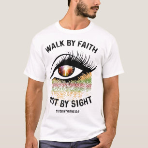 Der Glaube geht nicht Christlich durch die Bibel. T-Shirt