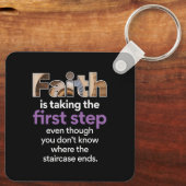 "Der Glaube nimmt den ersten Schritt.." Grafik (3. Schlüsselanhänger (Rückseite)
