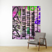 Der gleiche Mond verschiedene Welten farbenfrohe G Wandteppich (Beispiel)