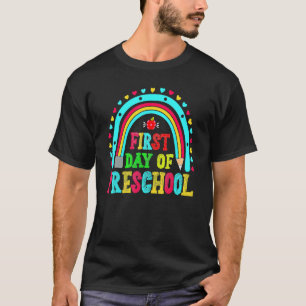 Der glückliche erste Tag der Vorschule Kinder zurü T-Shirt