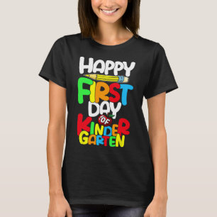 Der glückliche erste Tag des Kindergartenlehrers z T-Shirt