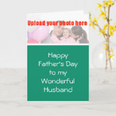 Der glückliche Vatertag zum Ehemann von der Karte (Gelbe Blume)