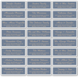 Der goldene Gast empfängt Sie mit eleganten Labels