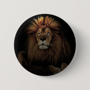Der goldene stolze Löwe Afrika Button