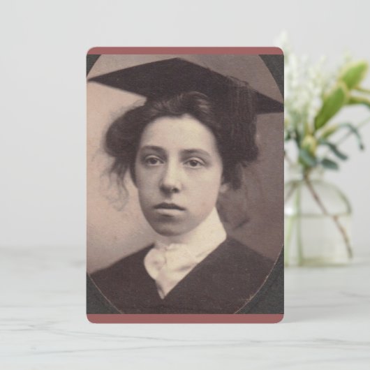 Der Graduate Ankündigung (Stehend Vorderseite)