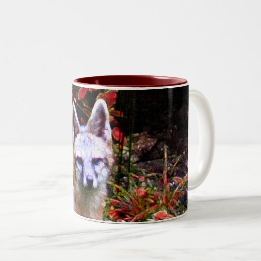 DER GRAUE FUCHS IM HERBST ZWEIFARBIGE TASSE (VorderseiteRechts)
