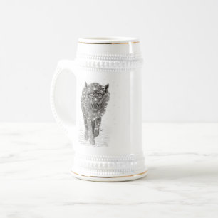 Der graue Schwarze Wolf im Schnee , der wilde Wint Bierglas