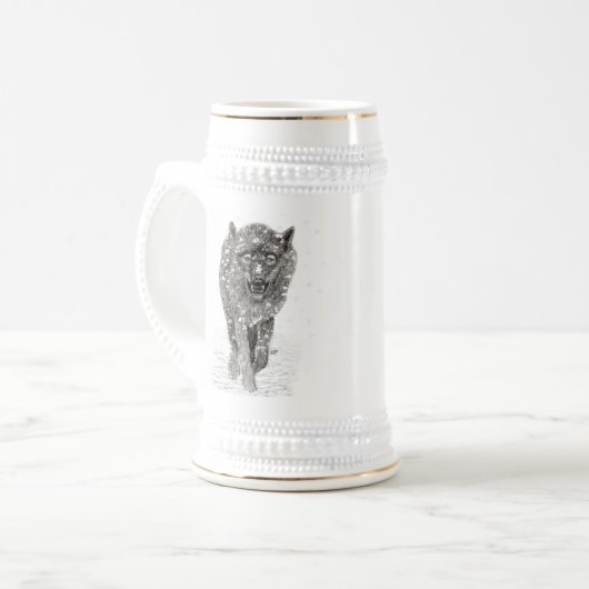 Der graue Schwarze Wolf im Schnee , der wilde Wint Bierglas (Vorderseite Links)