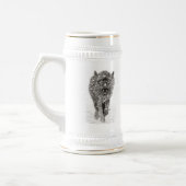 Der graue Schwarze Wolf im Schnee , der wilde Wint Bierglas (Links)
