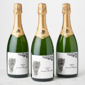 Der graue Schwarze Wolf im Schnee , der wilde Wint Schaumweinetikett (Flaschen)