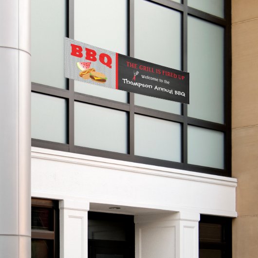 Der Grill wird abgefeuert herauf… GRILLEN Banner (Äußeres Gebäude)