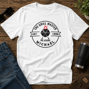 Der Grillmeister Etabliertes Jahr Name Flamme T-Shirt
