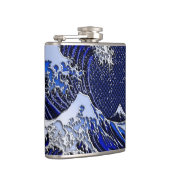 Der große Hokusai Wave Chrome Carbon sieht aus Flachmann (Rechts)