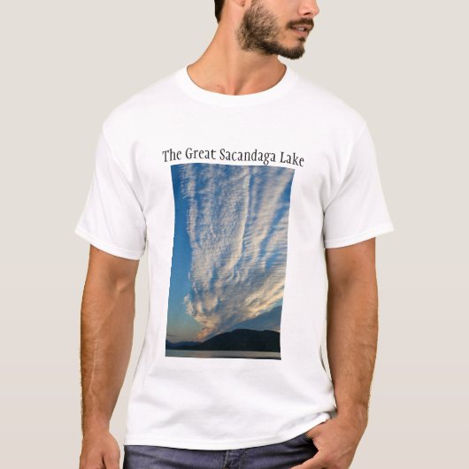 Der große Sacandaga-See am Morgen T-Shirt (Vorderseite)