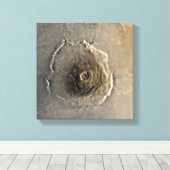 Der größte bekannte Vulkan im Sonnensystem Leinwanddruck (Insitu (Holzboden))