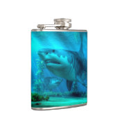 Der größte Haifisch Flachmann (Rechts)