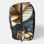 Der größte Held aller Zeiten – Herkules in Gold Waschbeutel (Rechts)