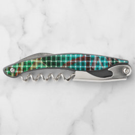 Der grün-braune Korbweisstil ähnelt trockenem Stro Kellnermesser