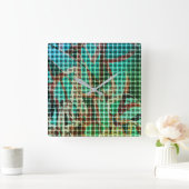 Der grün-braune Korbweisstil ähnelt trockenem Stro Quadratische Wanduhr (Zuhause)