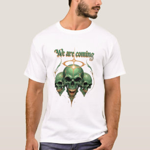Der grüne König Schädel mit einer Juwelenkrone T-Shirt