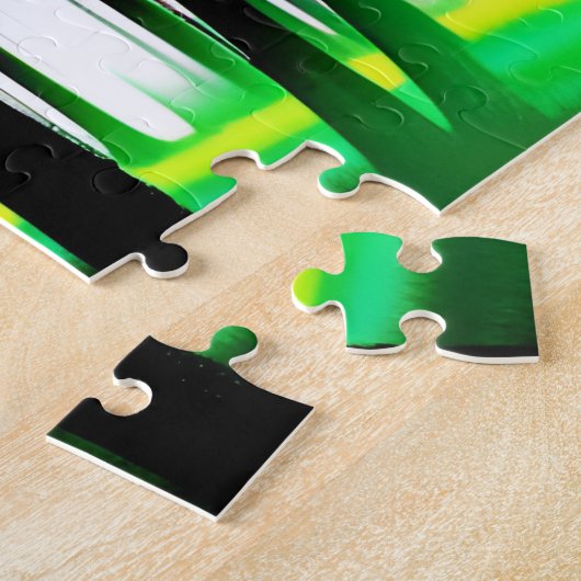 Der grüne und gelbe Nebel betritt den Silhouette-W Puzzle (Seite)